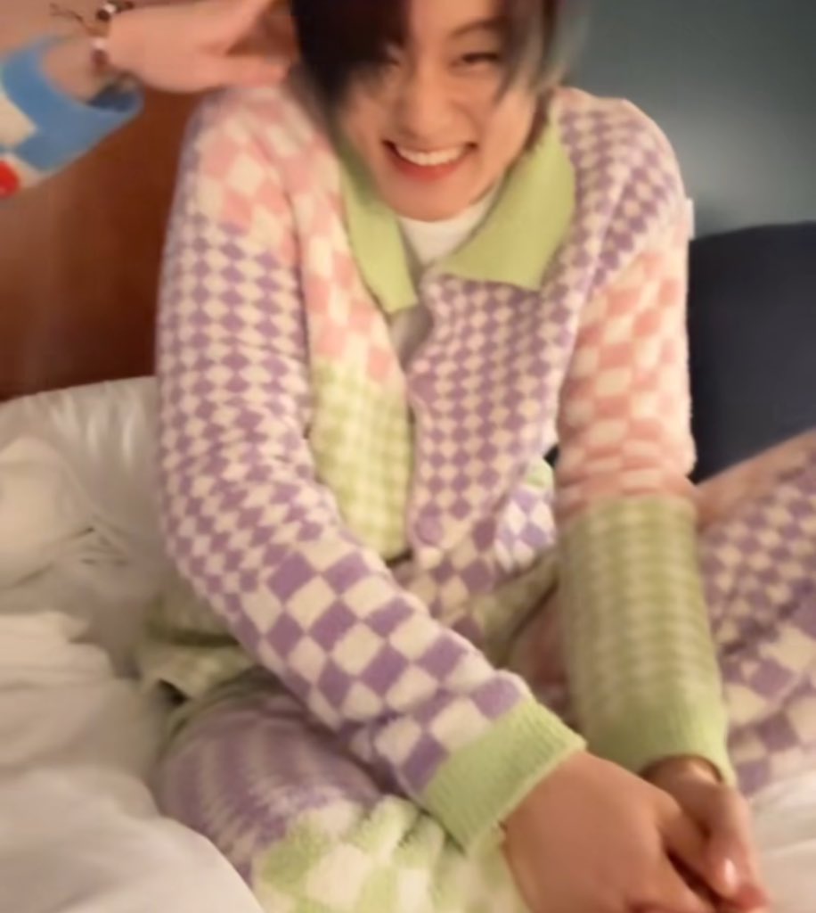 lnwmark every day i pray and cry tweet media