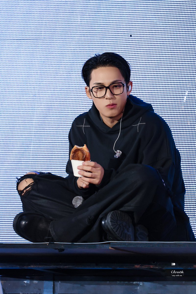 citrus9k tweet media