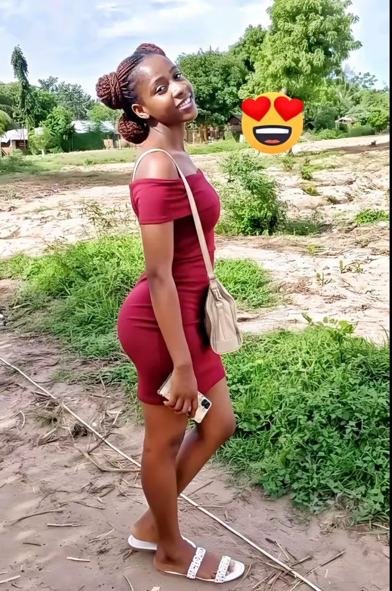 Queen Leashie 🏵️. tweet media
