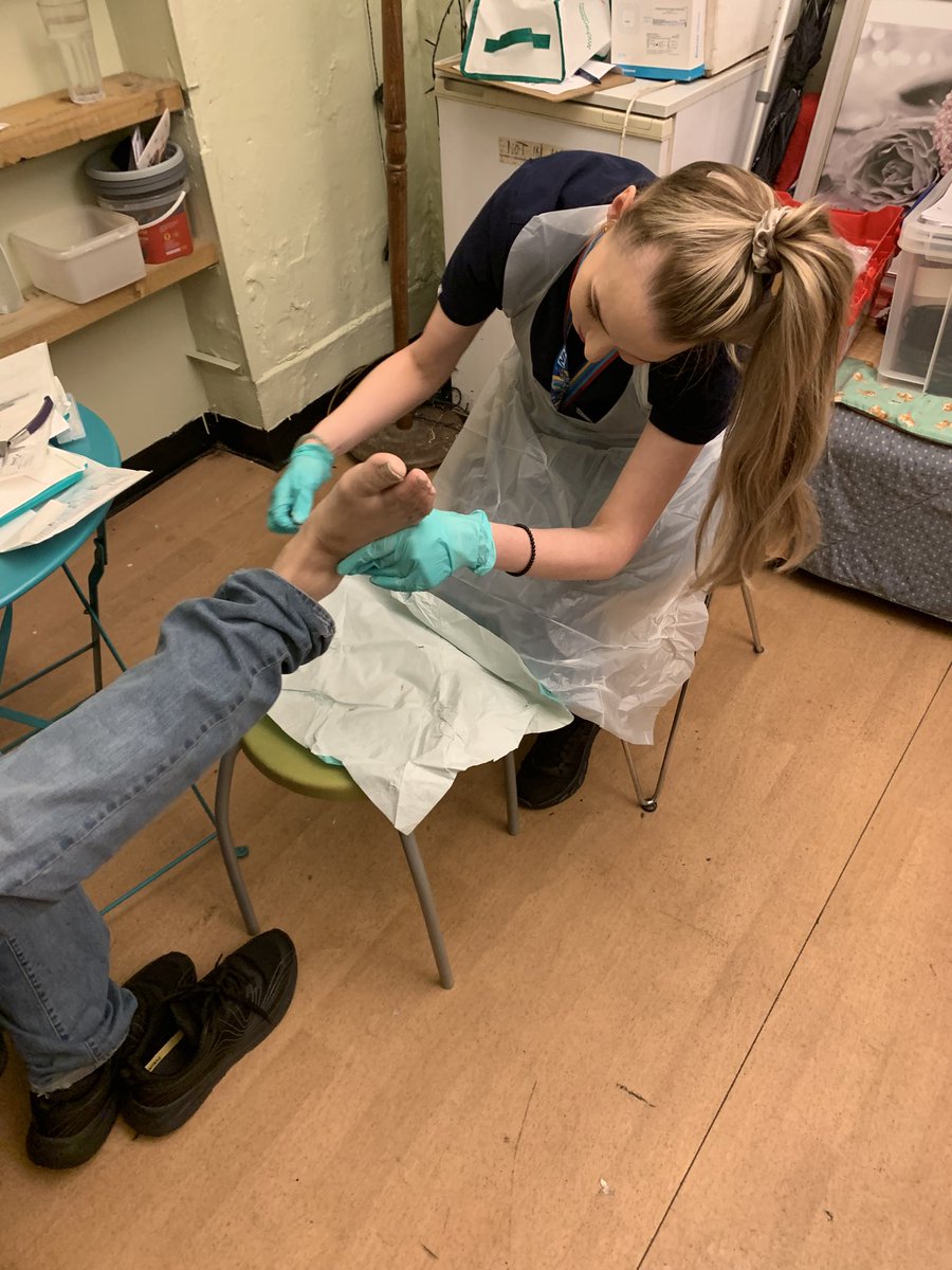 LifeshareUK's tweet image. What a brilliant Easter Sunday, 133 for Breakfast &amp;amp; 140 for Sunday Lunch, Barbers, Podiatrist and a 3 course Lunch then Easter eggs. Great atmosphere as people could chill out for the day. Our Volunteers were fabulous as always with care &amp;amp; love for all #Manchester 🐝🩵❤️