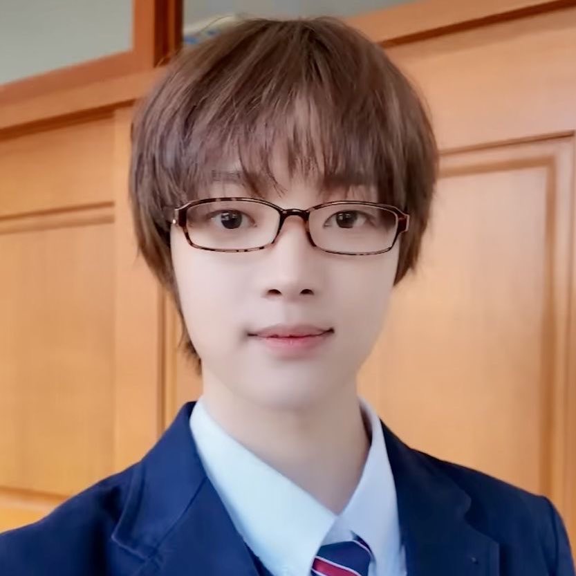 leena (≧◡≦) tweet media