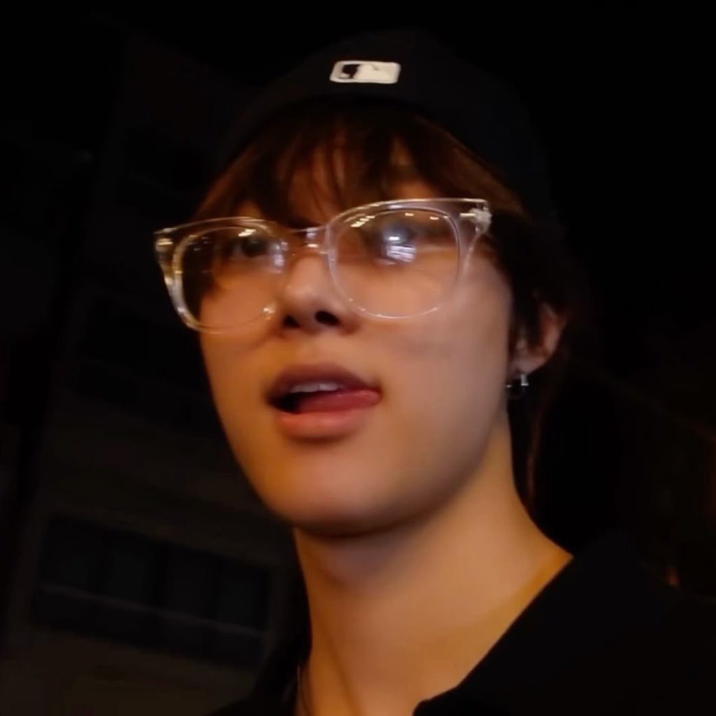 leena (≧◡≦) tweet media