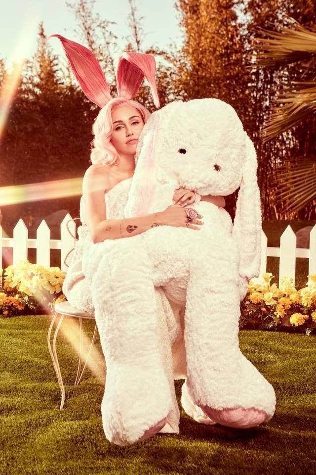 ultimatemiley23 tweet media