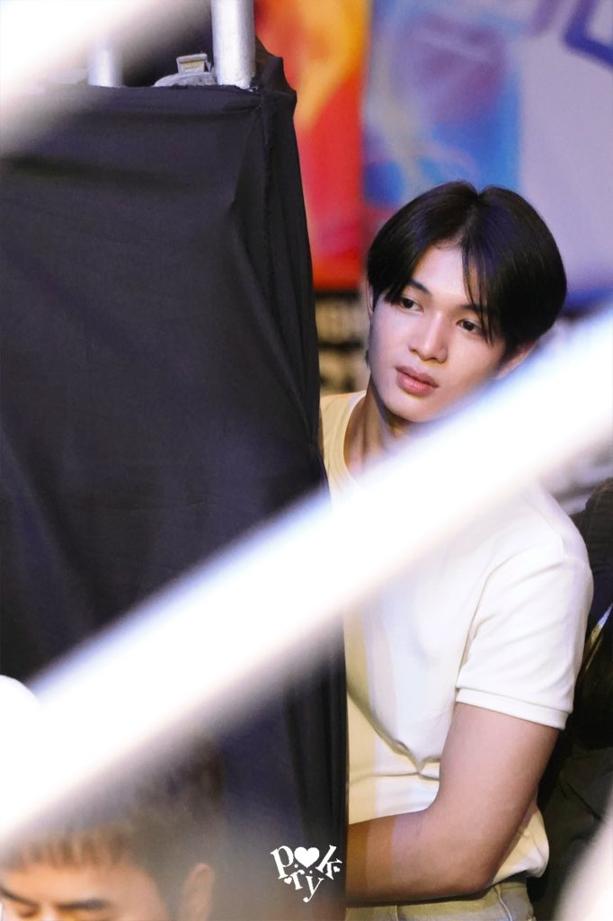 𝒓𝒚🍒 tweet media