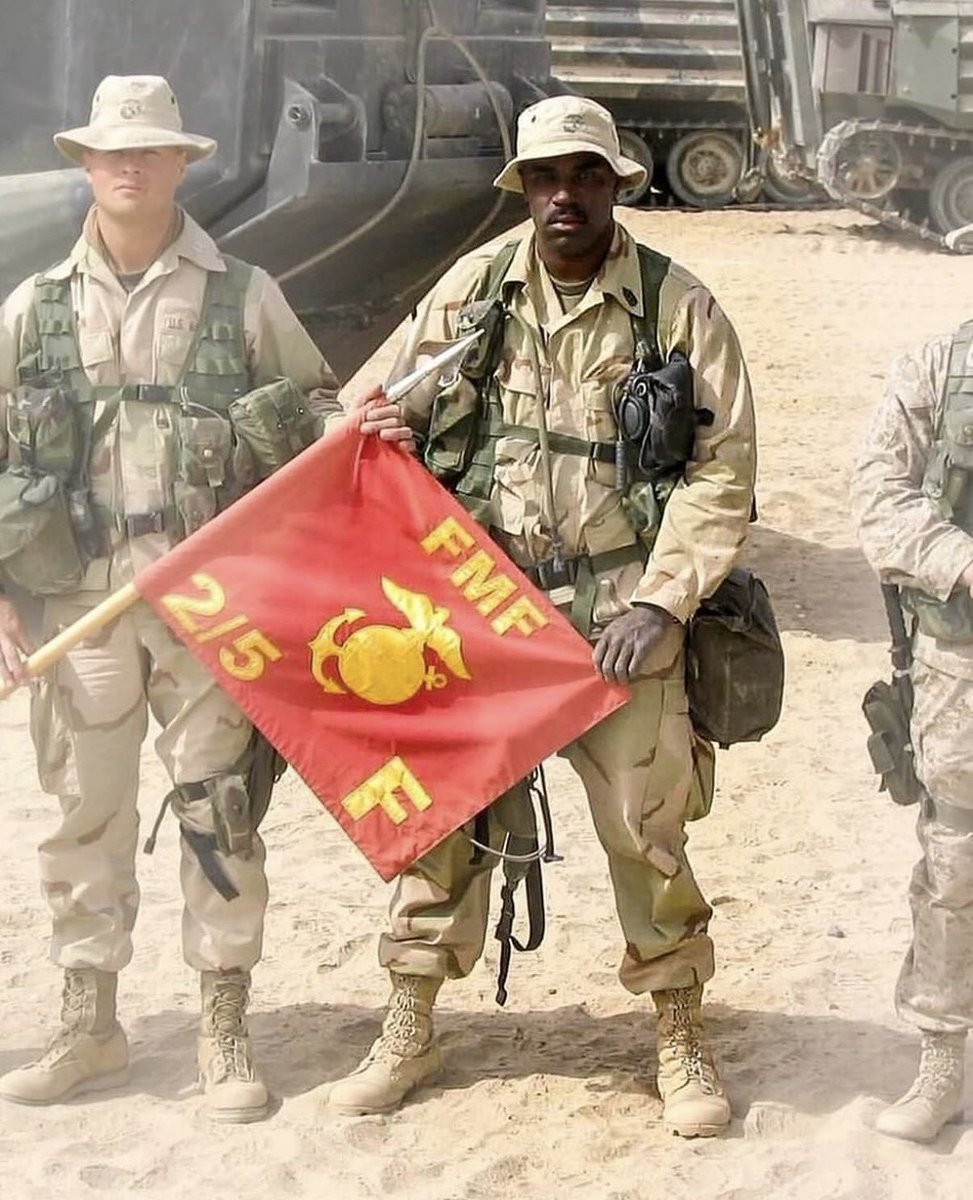 op_hawkeye's tweet photo. 4.5.2003 ~ 1st Sergeant Edward Smith ๐บ๐ธ
#OpHawkeyeRemembers #EdwardSmith #1stReconBn #1stForceReconCo #1stMarineDiv #PurpleHeart #AnaheimPD #Operation_Hawkeye
๐ https://t.co/ZWpI328YYp
๐ฐ https://t.co/9sHfK7HdZj
๐ https://t.co/fT3abE3DPG
๐ฅ https://t.co/OOwXbTQG3b
๐ https://t.co/QoG2XMWlhh