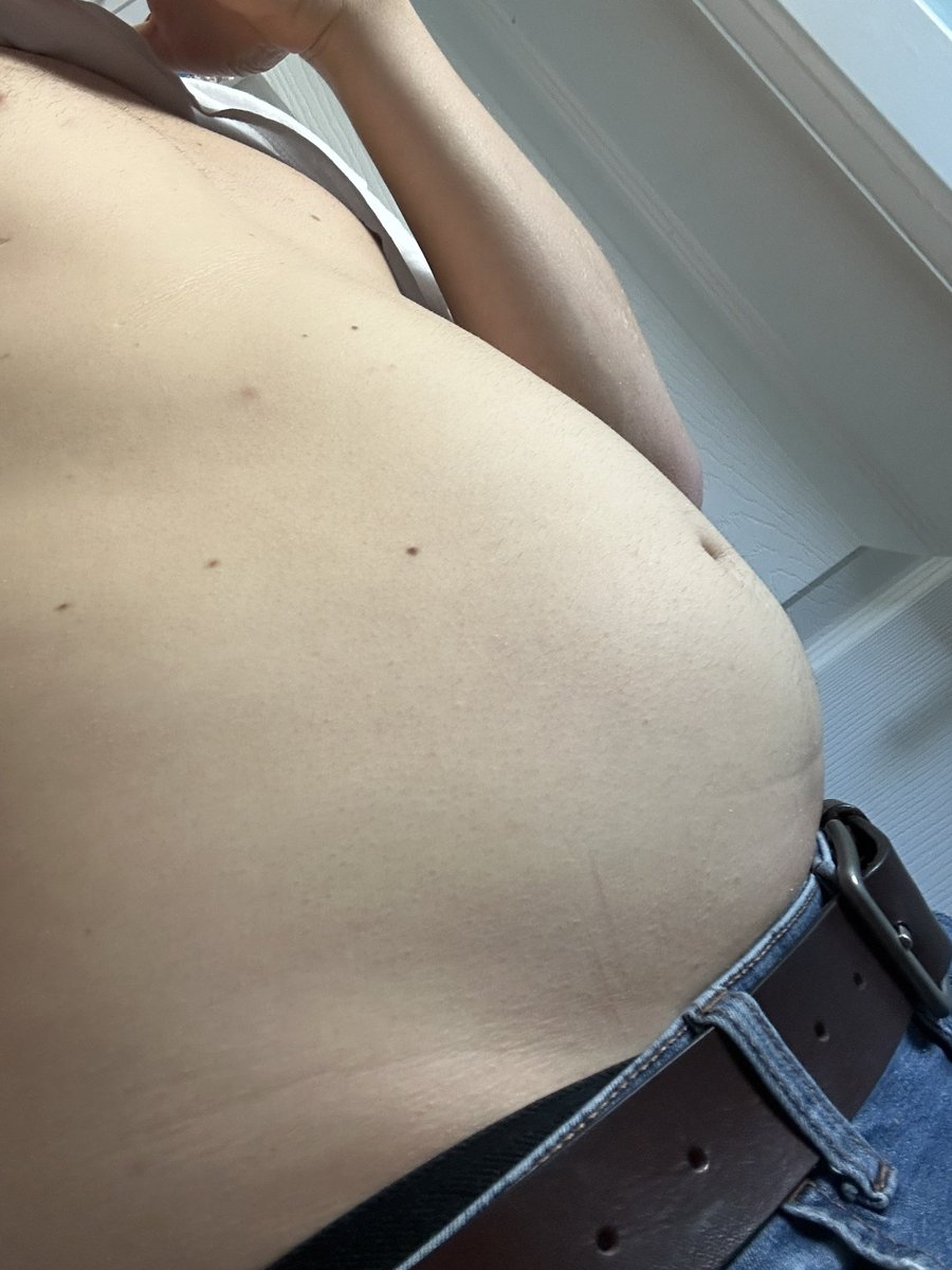 Makin the most of all these Easter eggs I got :3