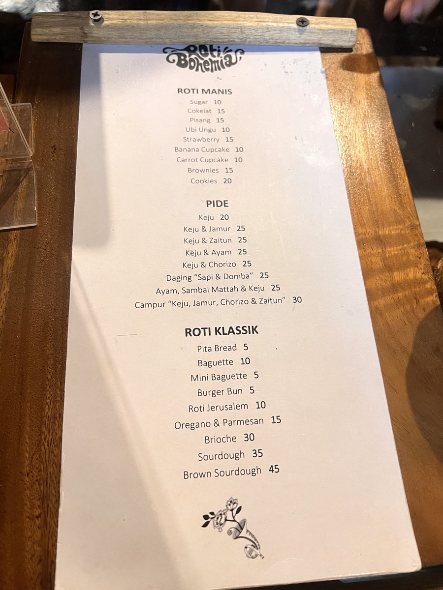 Putu Ayu tweet media