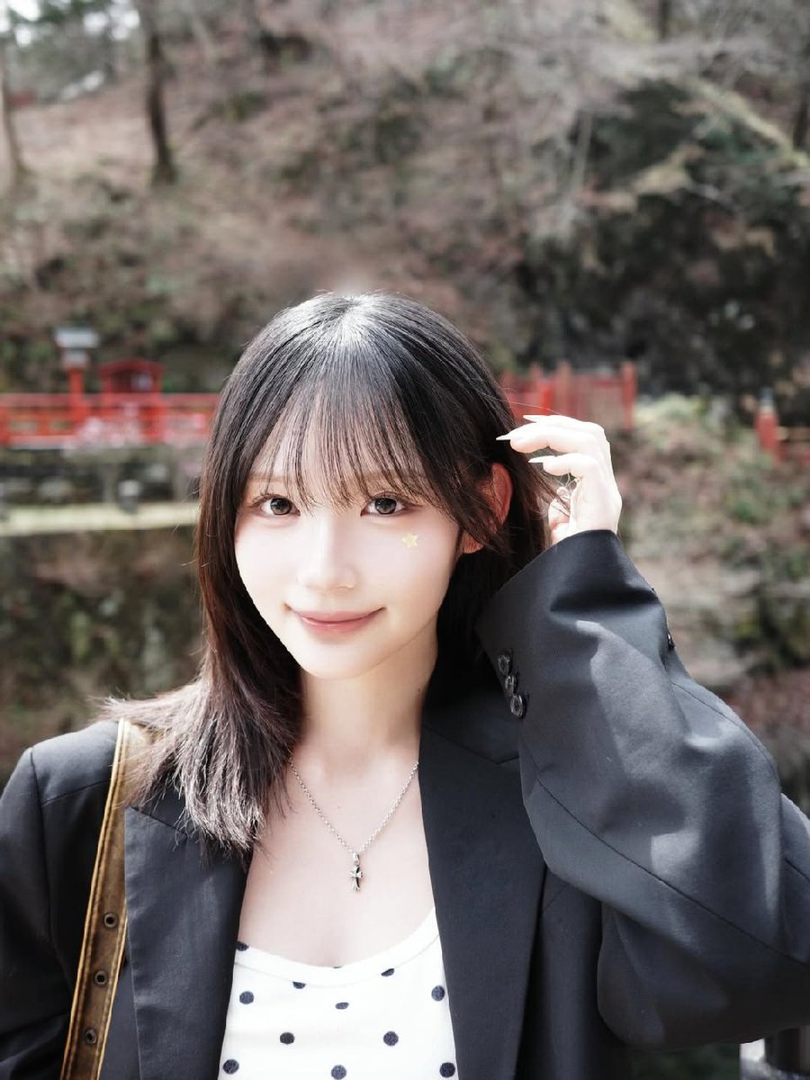 moekaonly tweet picture