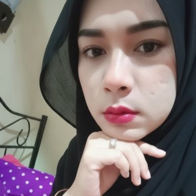 นาดีย tweet media