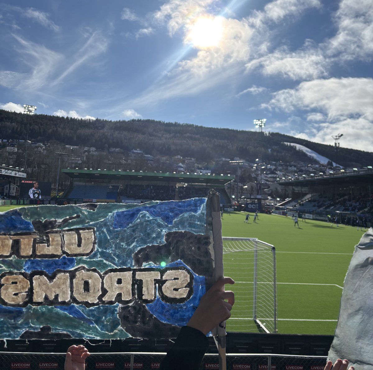 godiskolla's tweet photo. Hva er bedre enn seriestart?☀️ https://t.co/7RhdPNGsNr