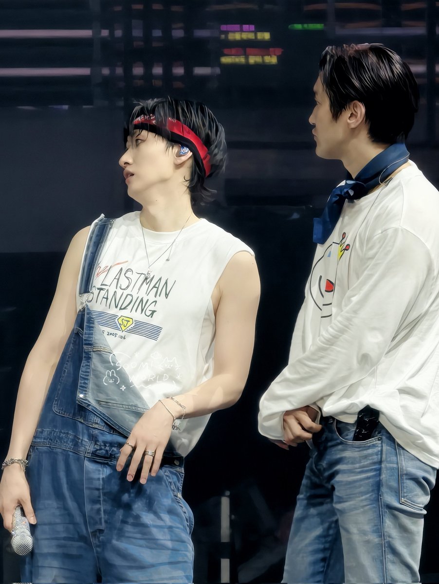 SoomiWorld's tweet image. จริตชีแขไม่ธรรมดา วันนี้มาอยู่กับเสี่ย
#WONHYUK #원혁 #SIWON #EUNHYUK #시원 #은혁