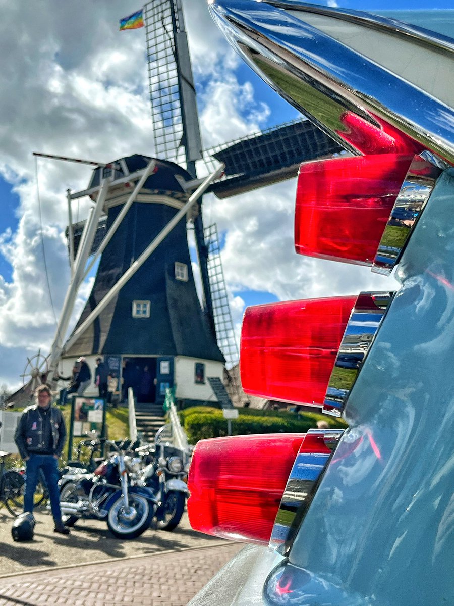 korbakker's tweet photo. #amerikaanseautometing #rolde #drenthe #nederland #carmeting #oldtimershow #oltimer #classiccar https://t.co/kmbZKpOHG9