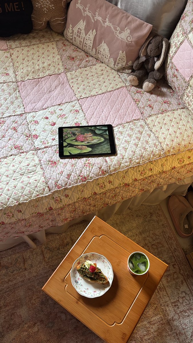 rnem6_6's tweet photo. matcha 🍵🩰🦢 https://t.co/cBQ29qx1km