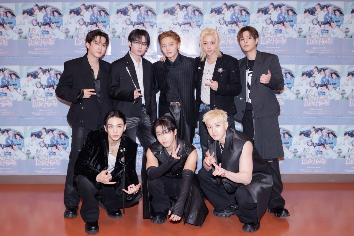 Stray Kids tweet media