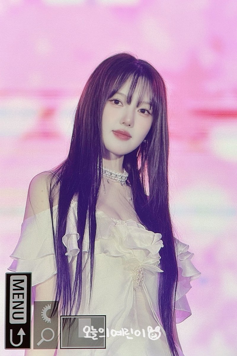 예린하다 tweet media