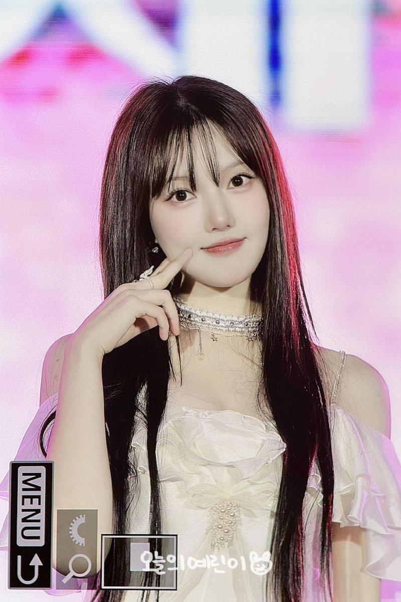 예린하다 tweet media