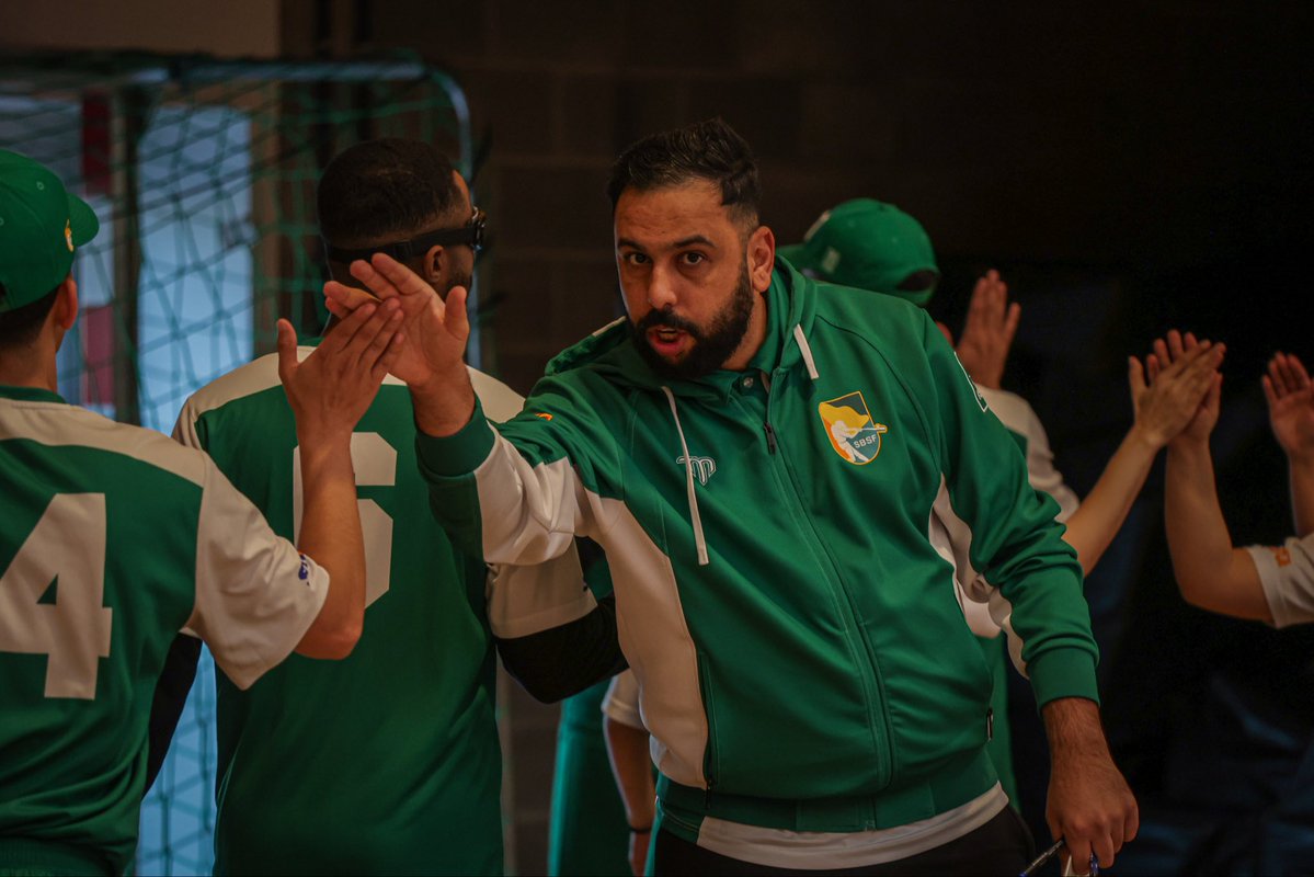 يزيد tweet media