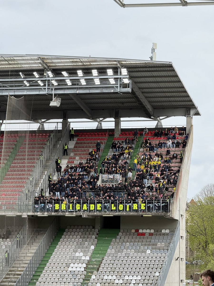 Flo 1413 tweet media