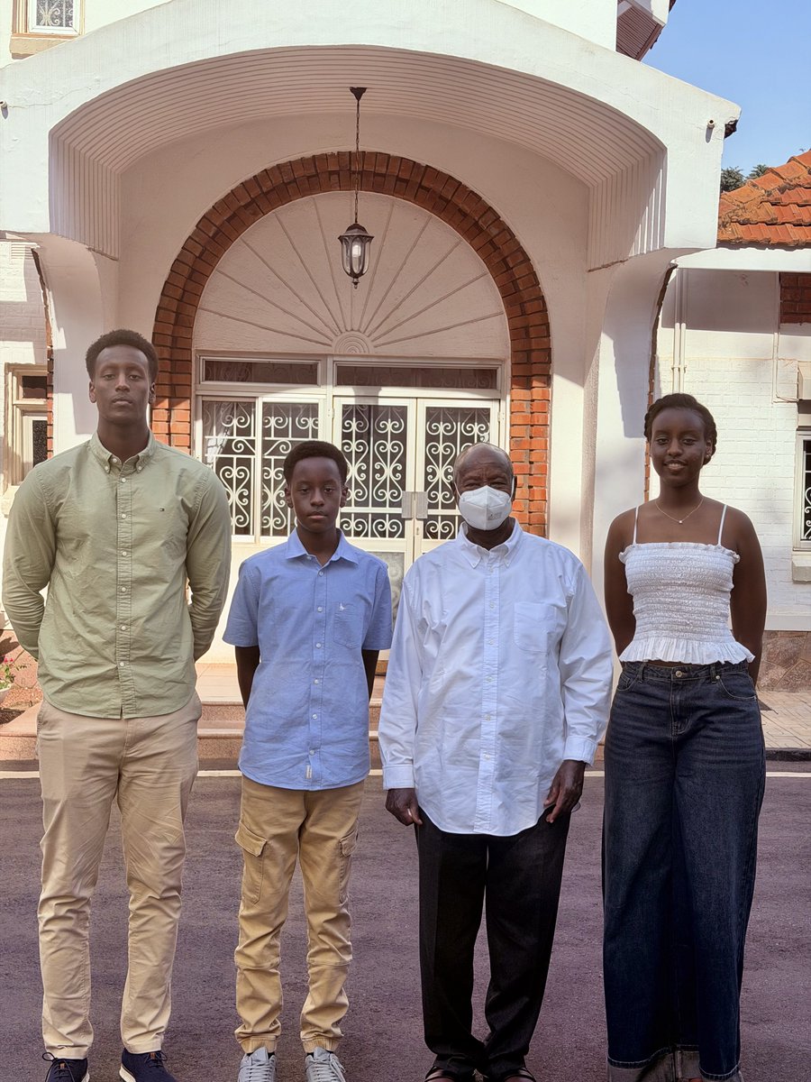 Yoweri K Museveni tweet media