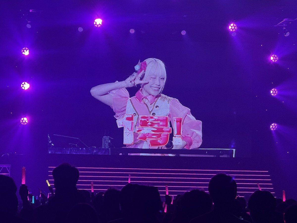 本渡 楓 tweet media