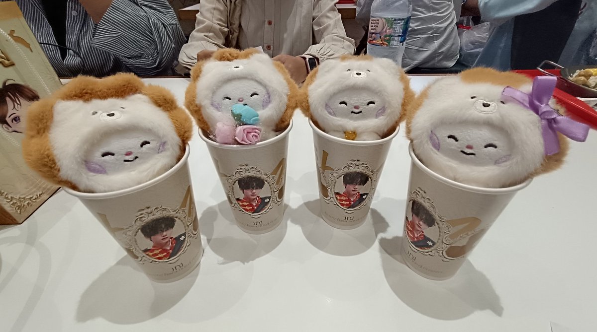 Mon 🦋 Crochet ZERONI dress 🧶 tweet media