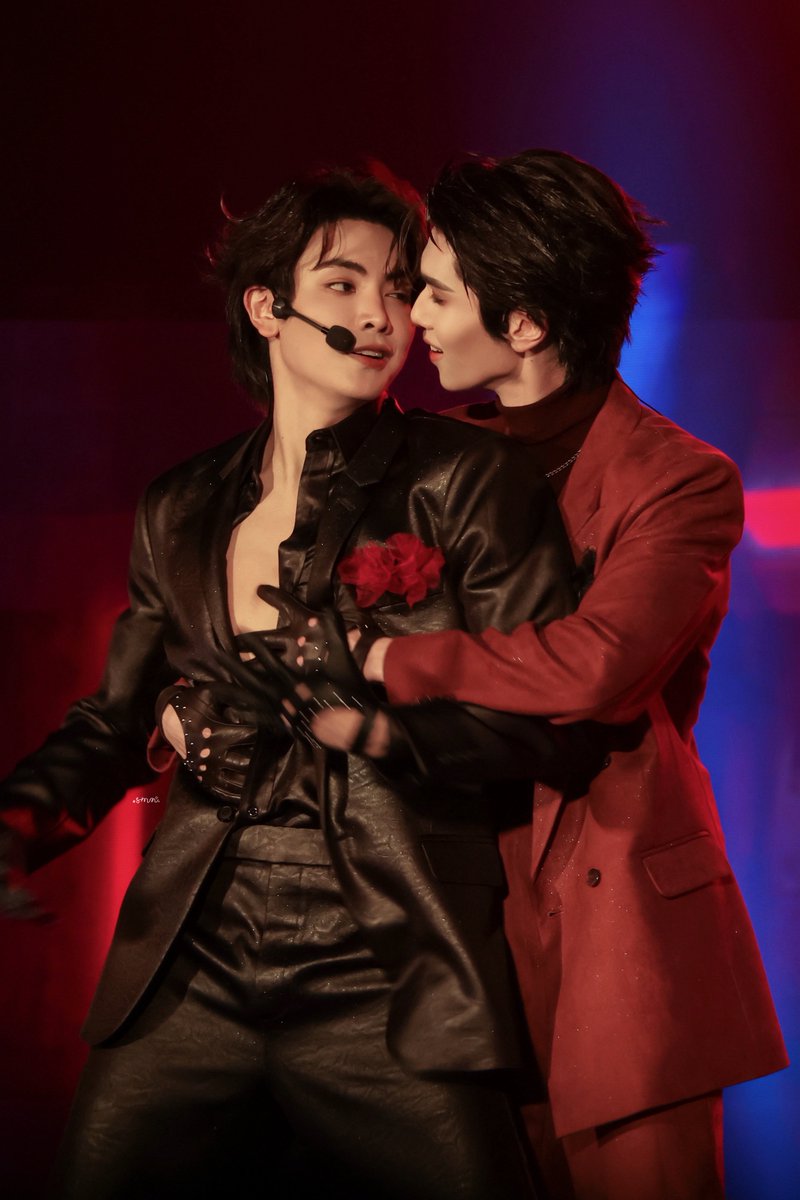 ซมน. — ☻ ☼ ☽ (SummerNight_) tweet media