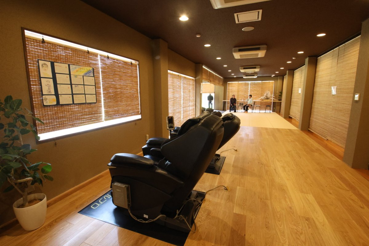 2427junction tweet media