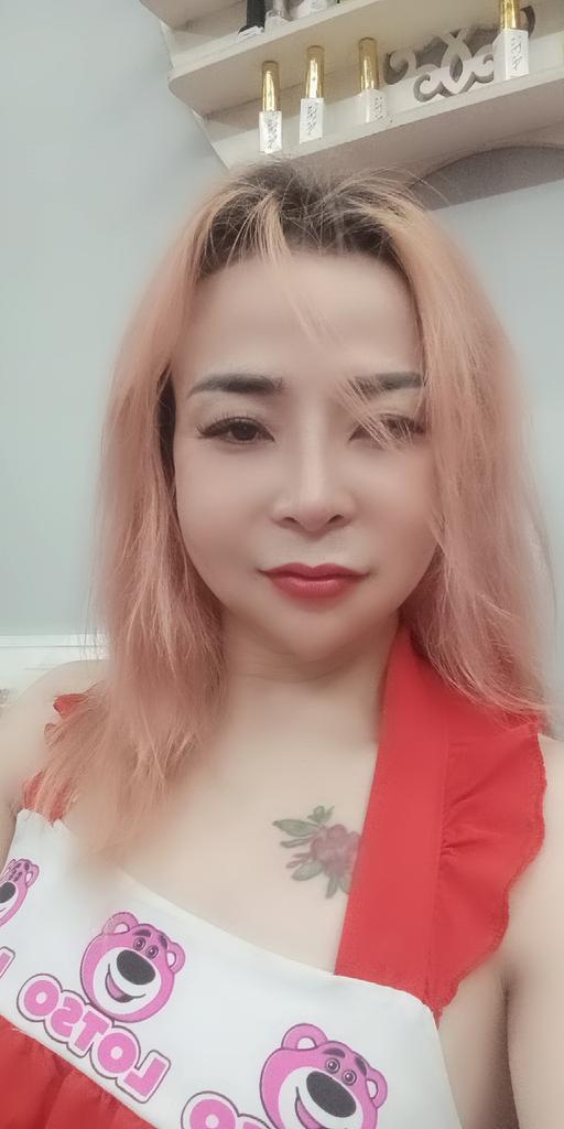 bé Bông tweet media