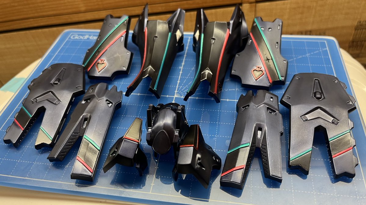 まえちー tweet media