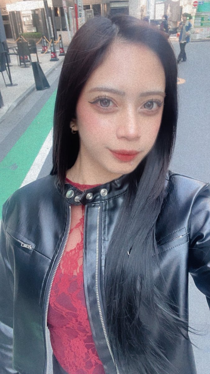 jeiseru_0403's tweet photo. じぇいさん
4.3で２０歳になりましたとさ https://t.co/F611FxiTrN