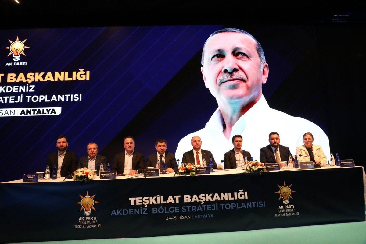 Mehmet Emin Öz tweet media