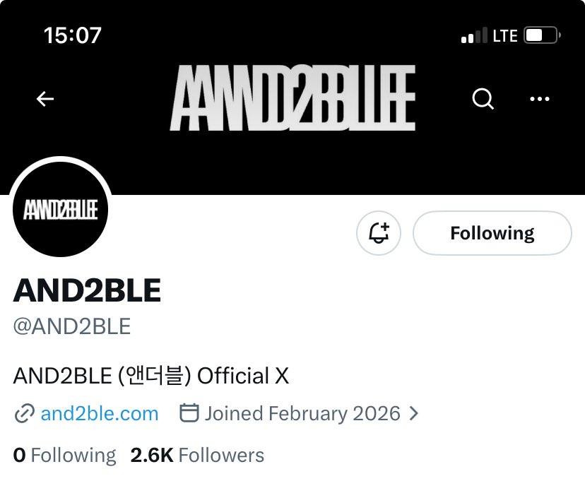 ZB1 AND2BLE GLOBAL tweet media