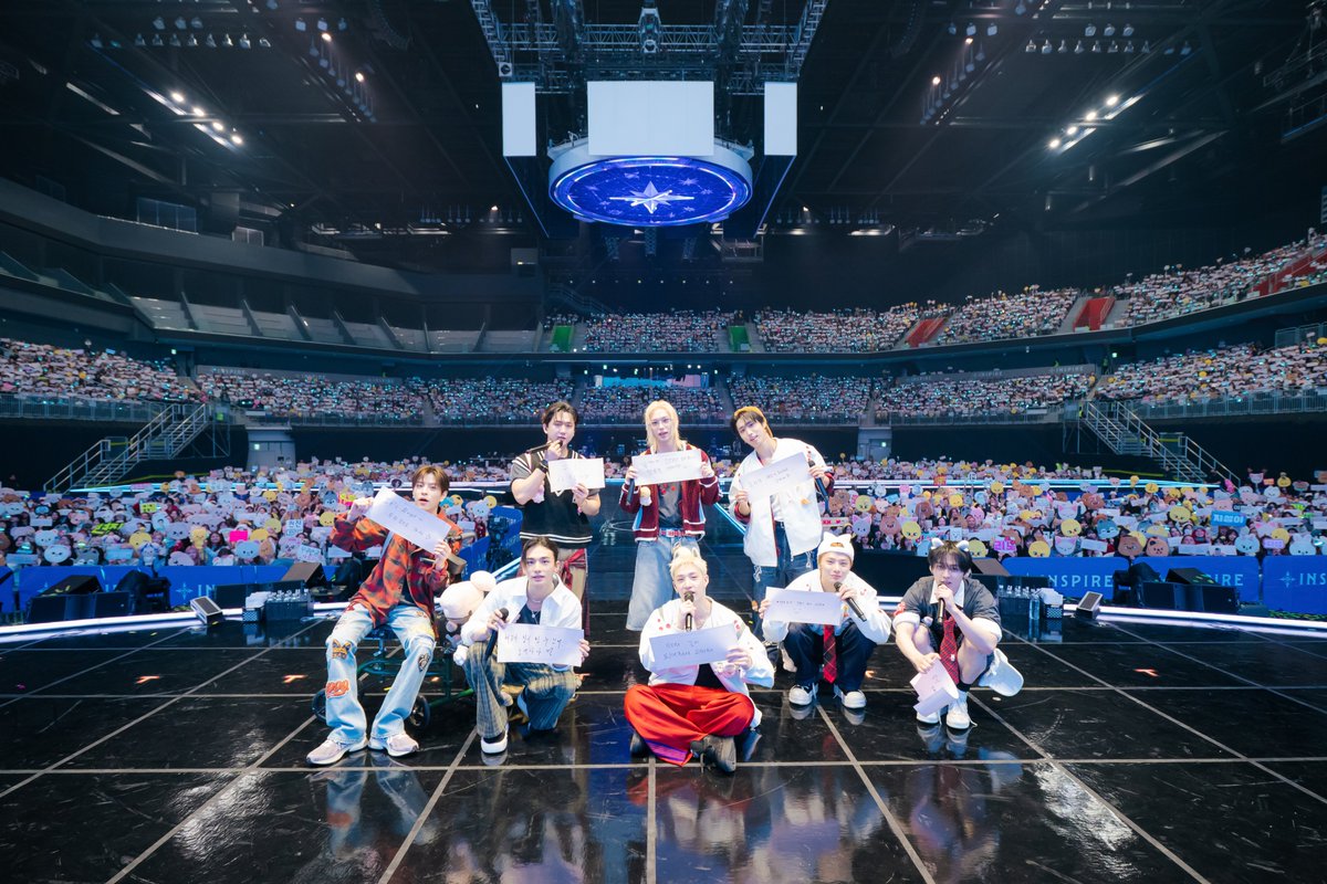 billboard SKZ tweet media