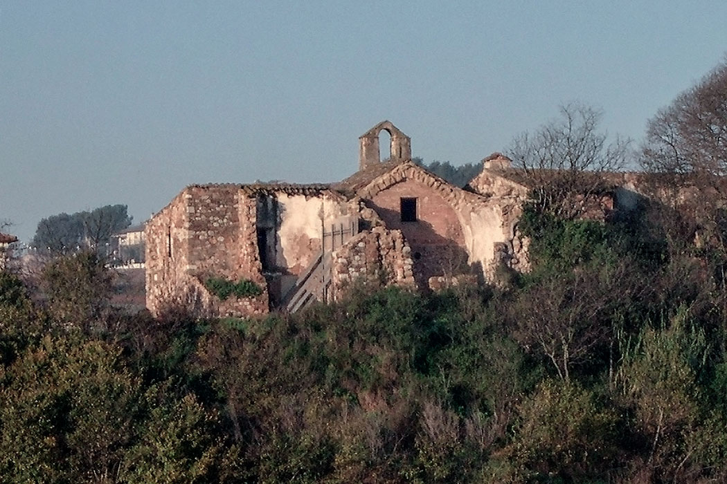 _Gran_Maestre's tweet image. A Palau-solità i Plegamans els templers s’hi establiren al segle XII, on organitzaren una comanda dedicada a l’explotació agrària i al control de rendes. Hi van mantenir activitat fins a la dissolució de l’orde el 1312. 

#Templers #HistoriaDeCatalunya #Patrimoni #Catalunya