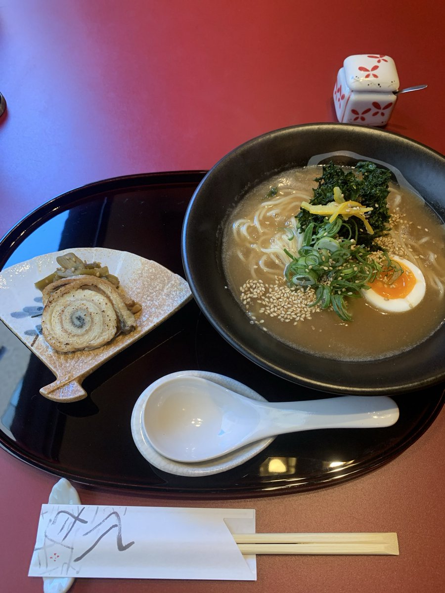 hikki_spl's tweet photo. ちょっと豪華なうなぎラーメン。 https://t.co/QZKMEZaDaR