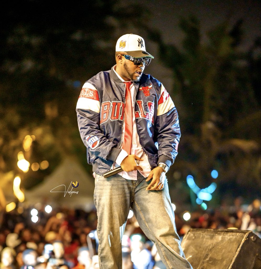 Kofi Kinaata tweet media