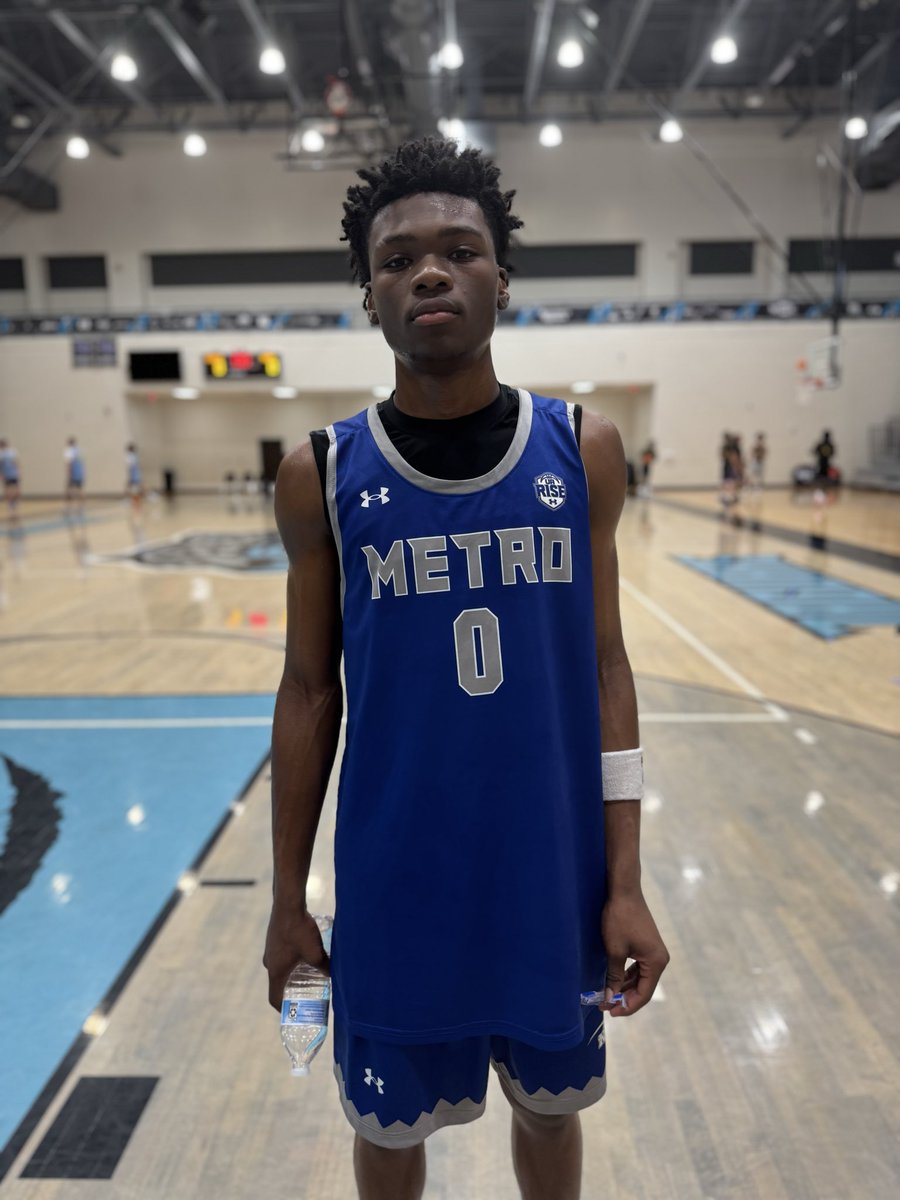 Proven_Prospect's tweet photo. ‘28 G Kingston Muldrow (@KingstonMuldrow) is a name to know for North Metro Elite. Muldrow led all scorers with 19 points in the blowout win. Muldrow is a quick, shifty guard that can score in bunches and find his teammates in transition or the half court setting. https://t.co/xs87OZsAaH