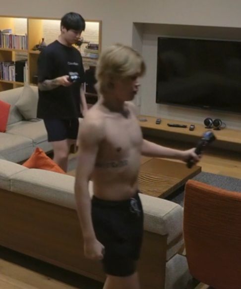 PJM지민 tweet media