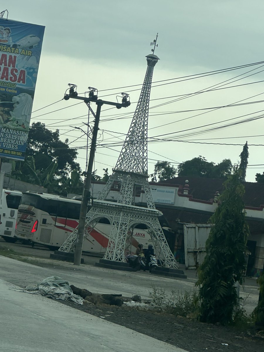 Part Time Singer/Song Writer tweet media