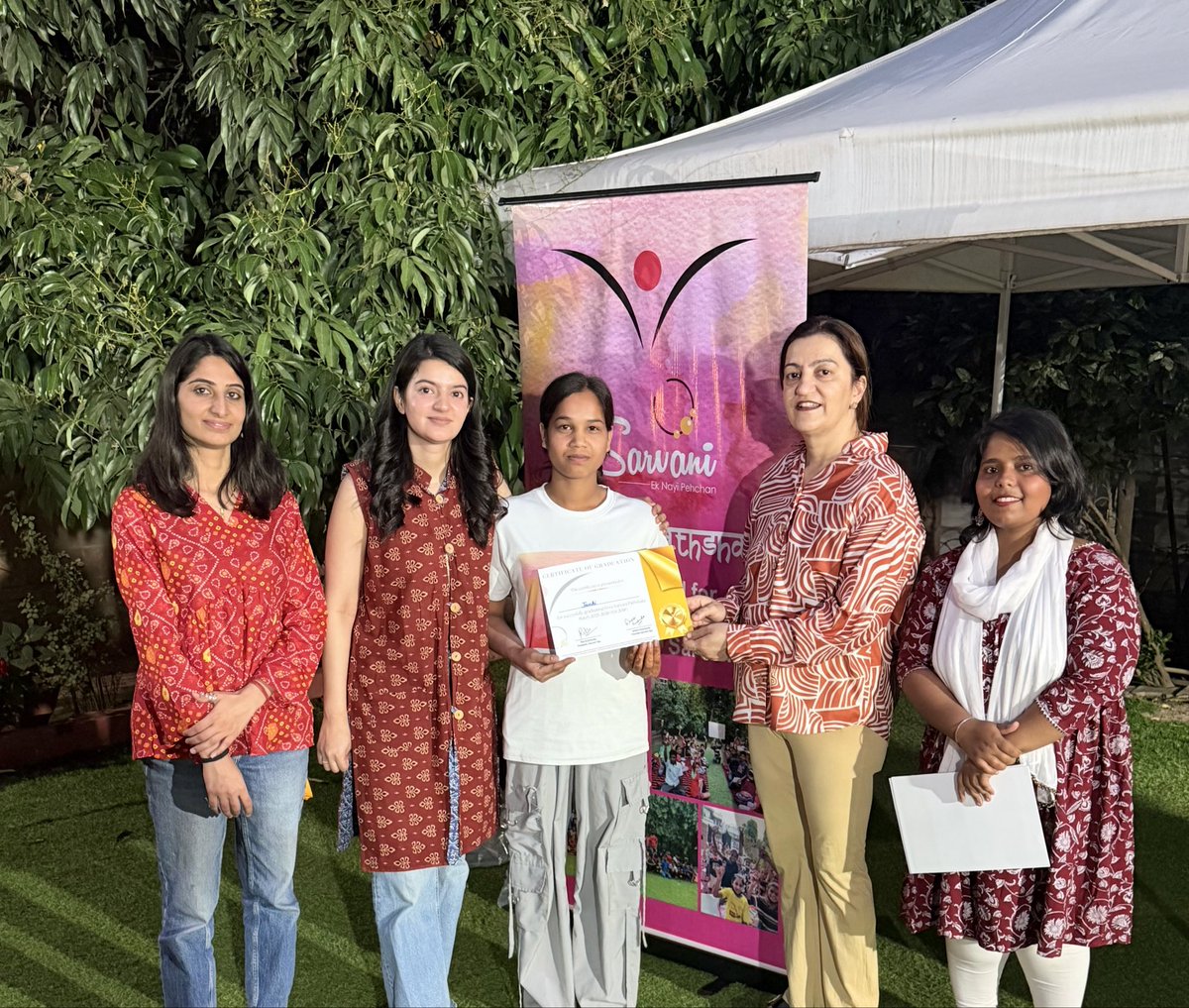 Drishti Kharbanda tweet media