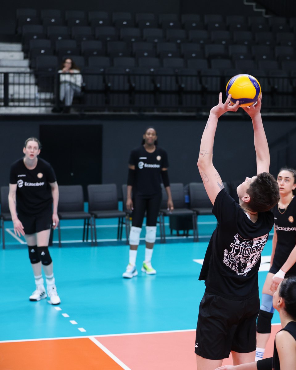 Eczacıbaşı Spor Kulübü tweet media