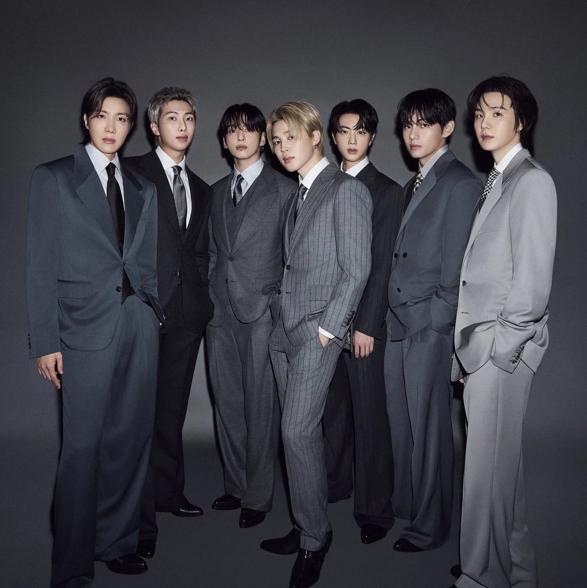 SwordsLazer tweet media