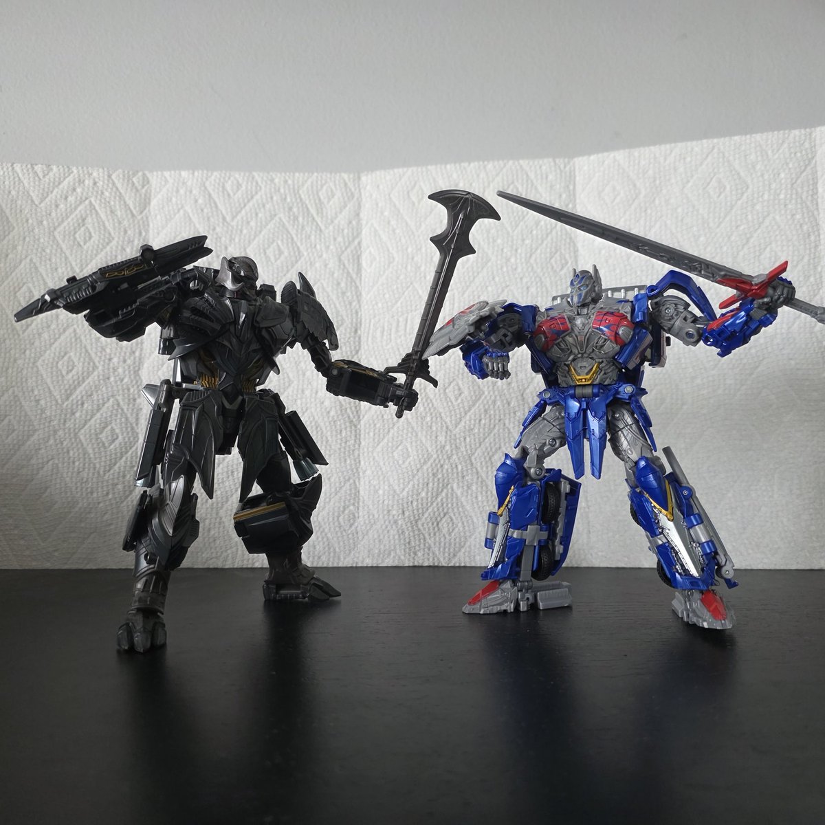 Logans TFs tweet media