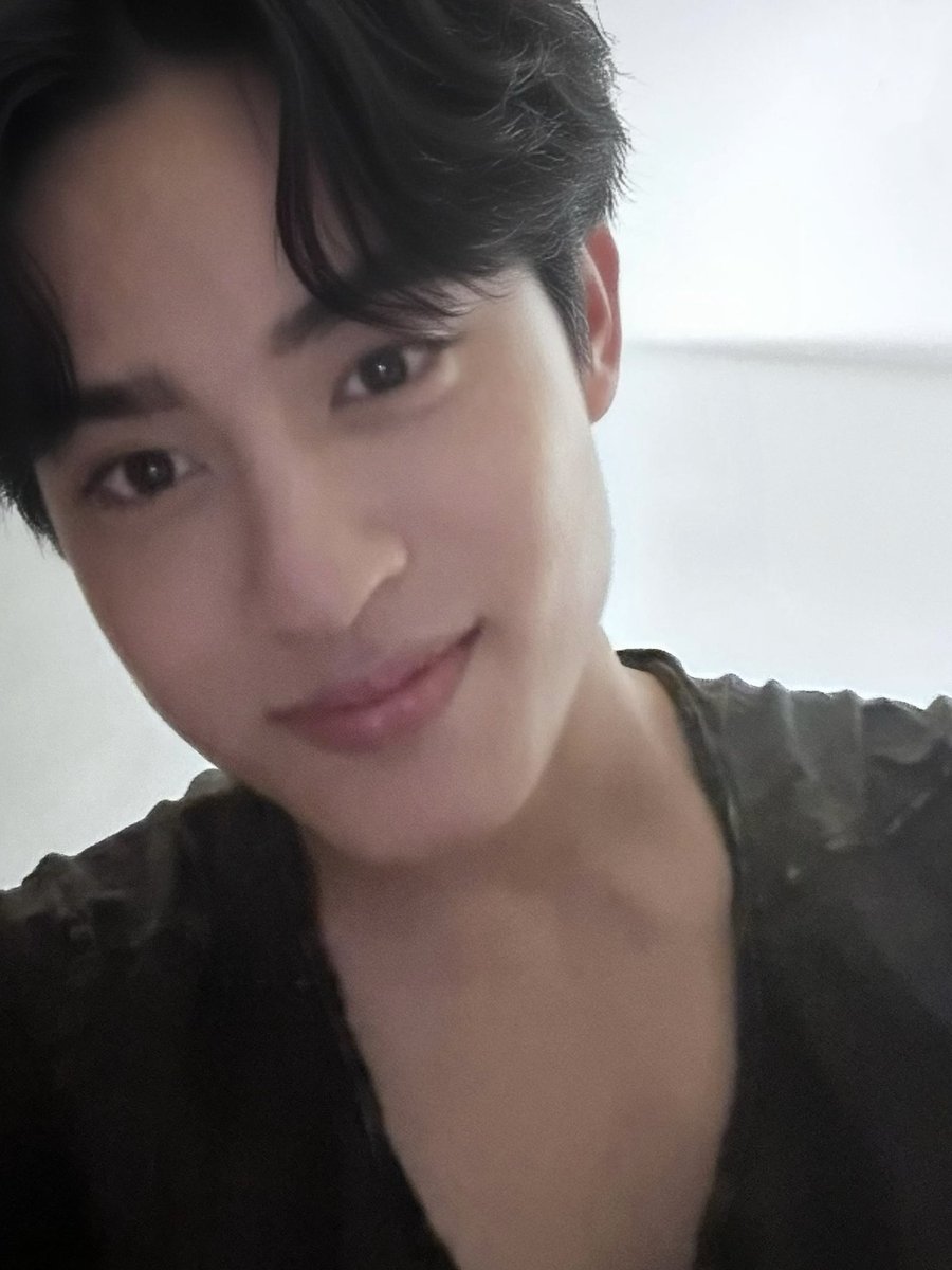 Tinnasit tweet media