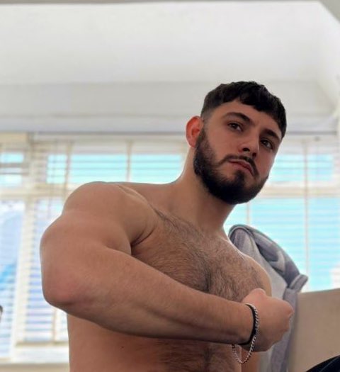 MLewisRuff (BDAY April 13th) tweet media