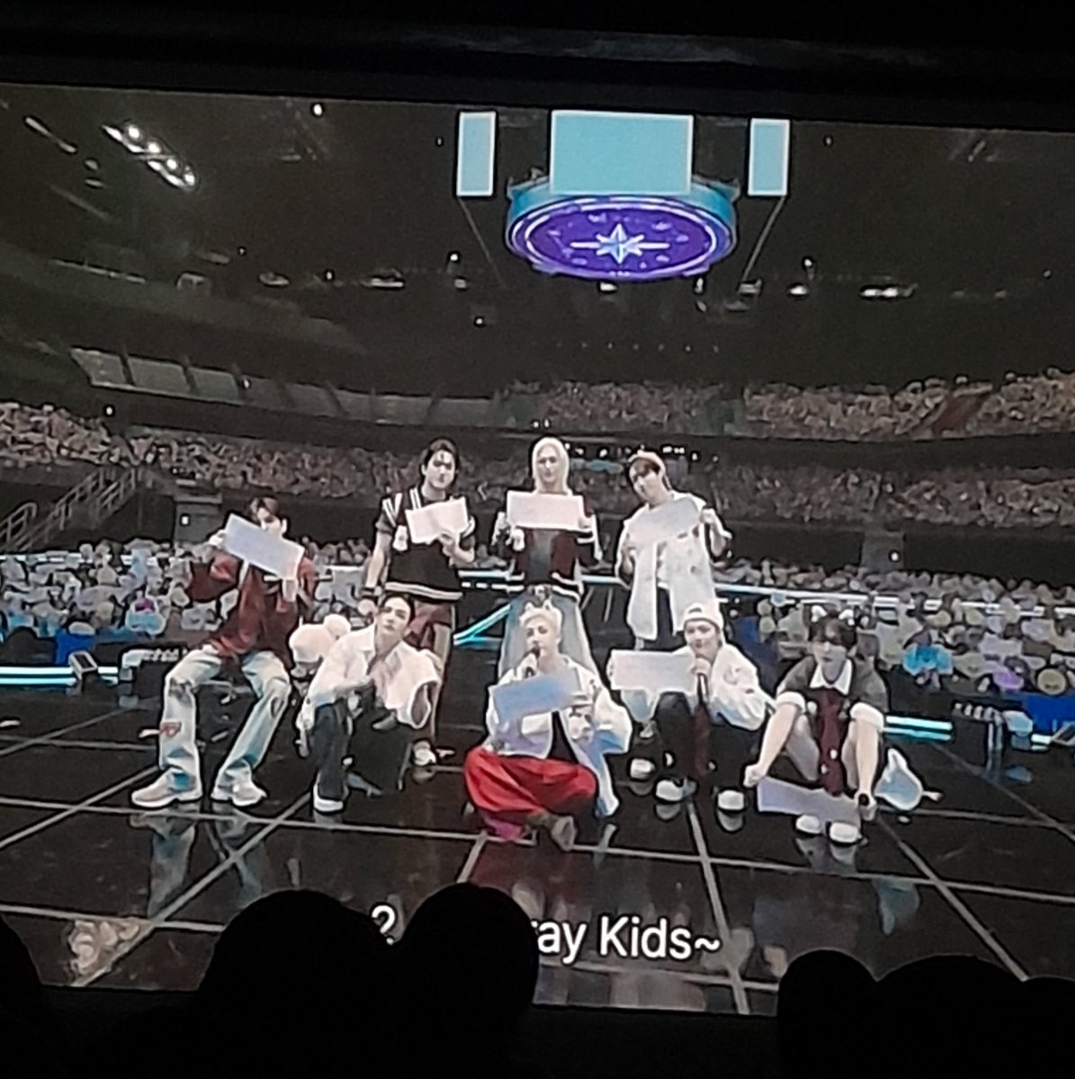 hyunhofmipa's tweet photo. SELALU SERUUUU @SKZEE_Ent dan goodiesnya selalu lucuuuuukkkk 🥹🫶🏻✨️ timaaciii stay dan minzee ditunggu nobar selanjutnyaaaaa 🫶🏻✨️

timaacii jugakk buat temen temen stay yang tadi udah mau terima fribis kecil kecilan dari akuuu 🥹🫶🏻✨️ https://t.co/nYRv5iCDZC