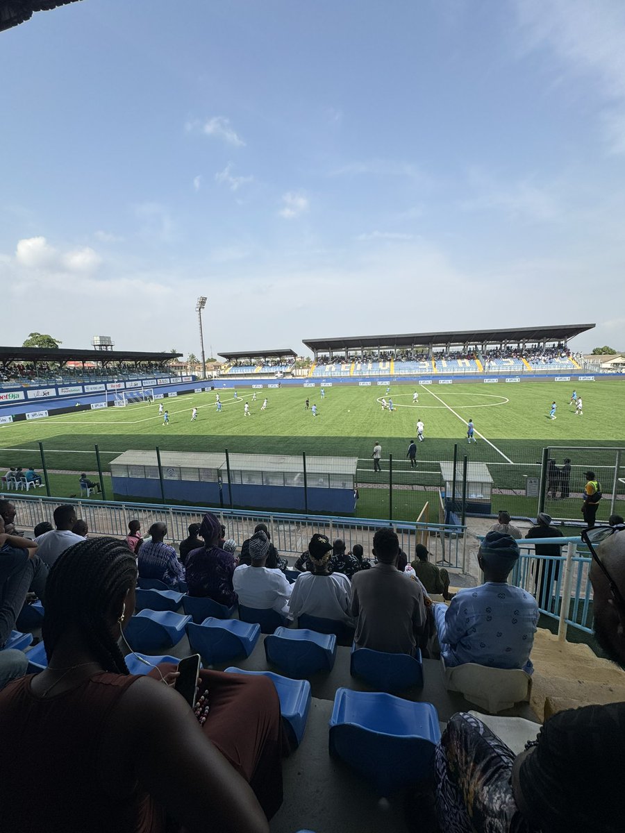 Sporting King tweet media