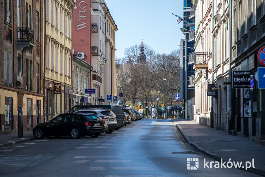krakow_pl's tweet photo. #Krakow #strefa #OPP #parking #postój
🅿️ Przypominamy! Dziś i jutro w Poniedziałek Wielkanocny postój w Obszarze Płatnego Parkowania jest bezpłatny.
Szczegóły. 👇
https://t.co/f4zf8m8oX9 https://t.co/mQF4EHWF56
