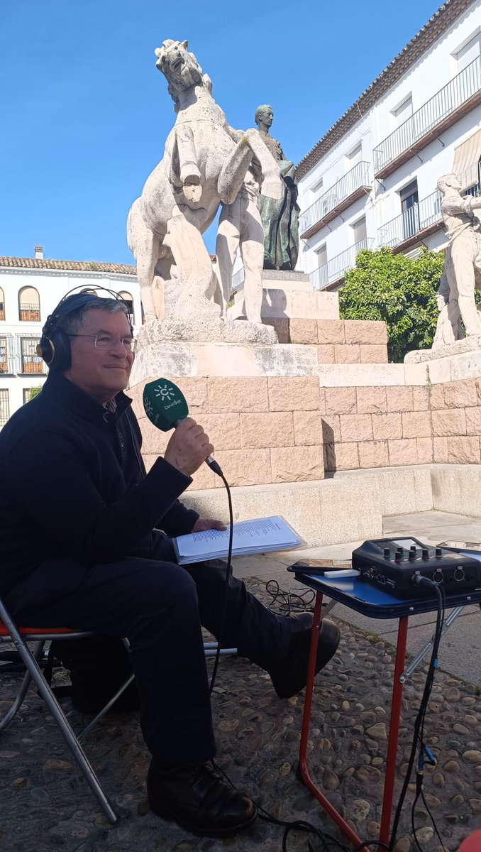 pasoapasocsr's tweet photo. Se acabó una Semana Santa espléndida. Y se lo contó, como siempre, @pasoapasocsr https://t.co/DIOSOfEp70