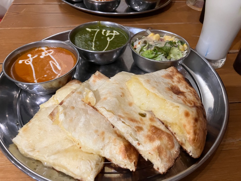 今日はね、観劇してね、ココフォリアブックスにいってね、カレー食べたの
とてもいい1日でしたわ……